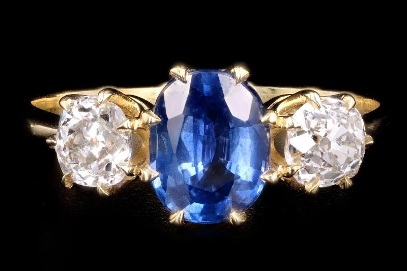 New Vintage Inspired 18K Yellow Gold 1.30 Carat Natural Sapphire & Old Mine Diamond Ring