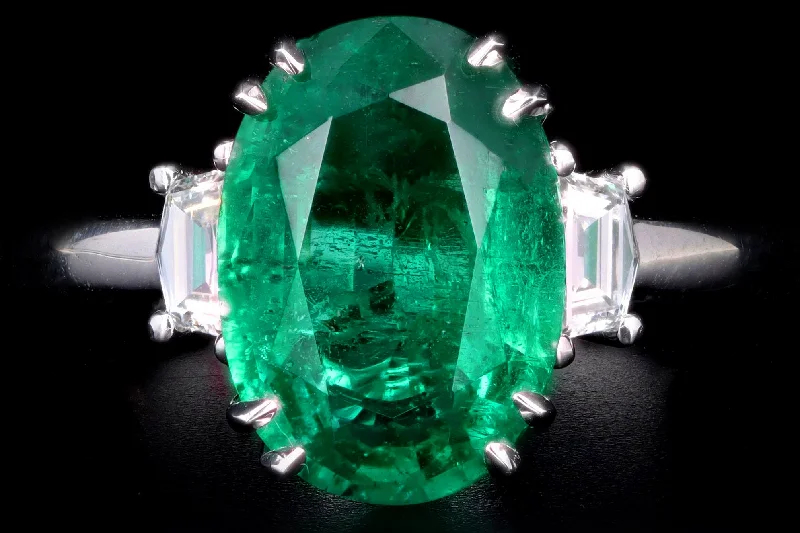 Platinum 3.50 Carat Oval Natural Zambian Emerald & Diamond Ring