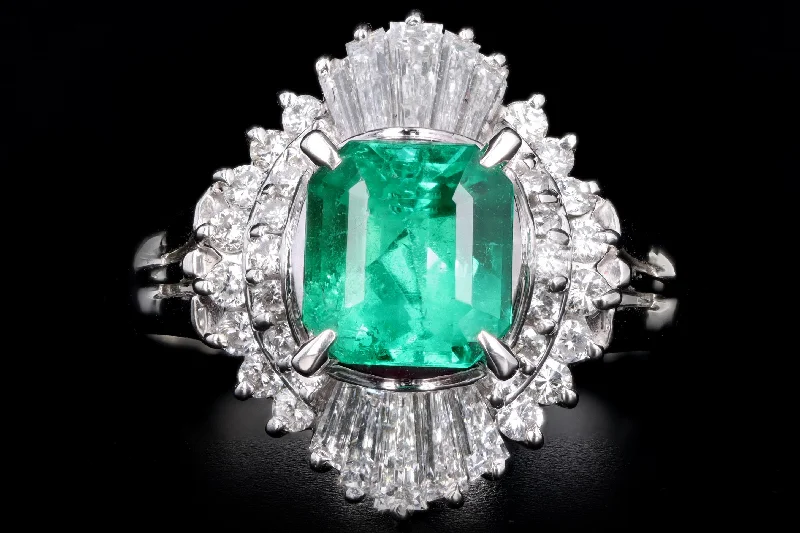 Retro Platinum 1.28 Carat Emerald & Diamond Fan Ring