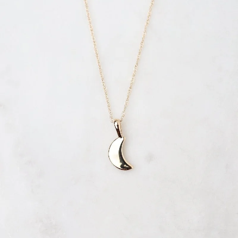 14k Gold  Moon Pendant Necklace