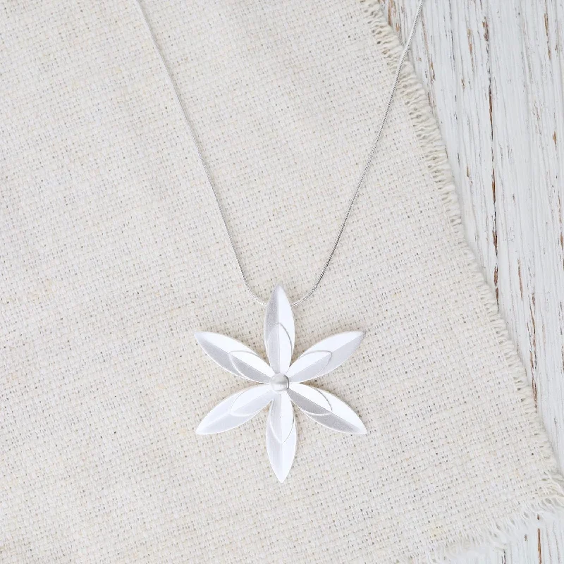 Glory Flower Pendant Necklace