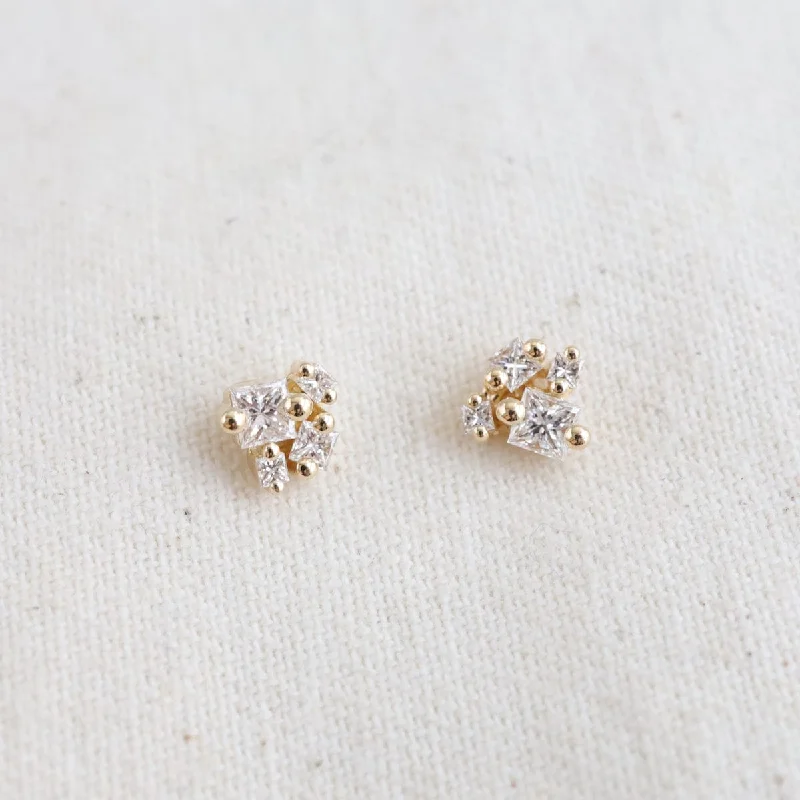 18k Yellow Gold Diamond Cluster Studs