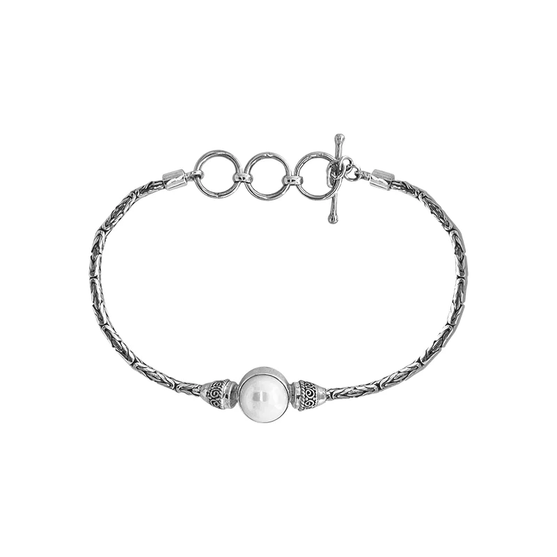 Traditional Silver Link Bracelet with Pearl