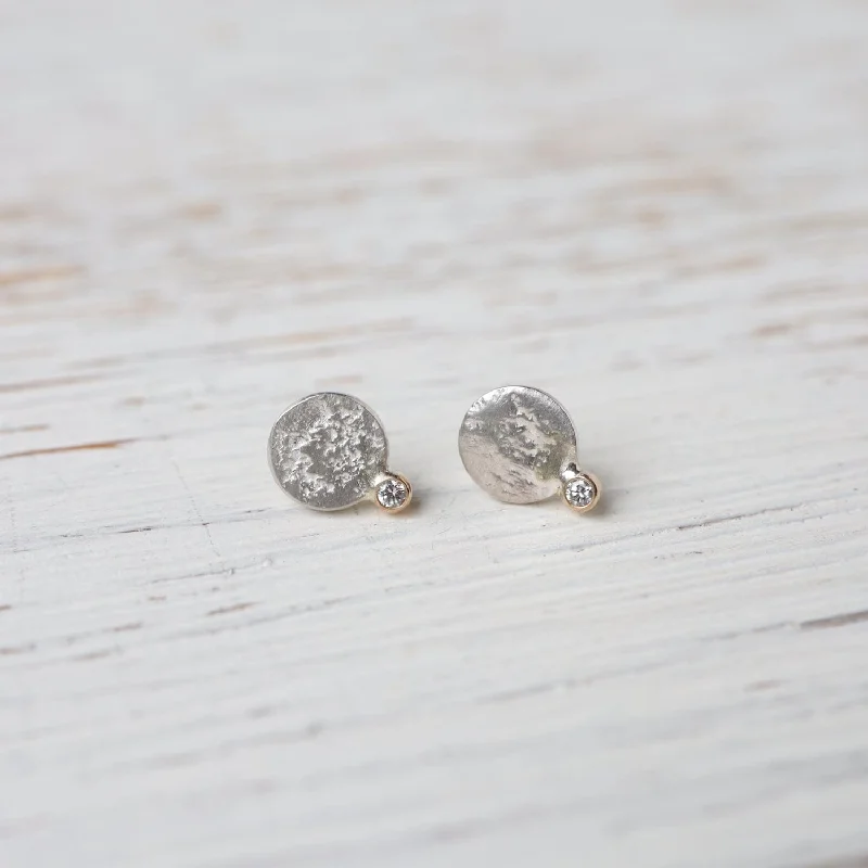 Dawn Studs - White Diamond