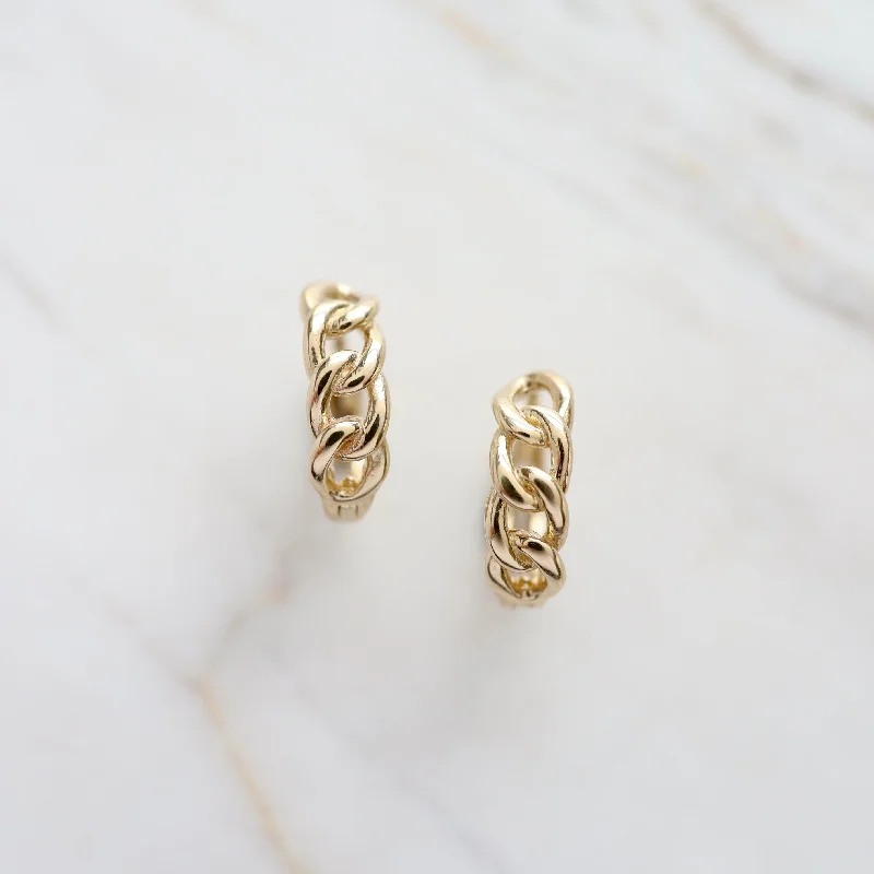 14k Yellow Gold Chain Link Huggies