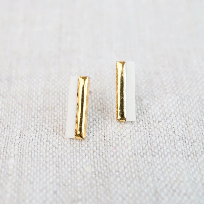 White Bar 2 Stud Earrings - Short