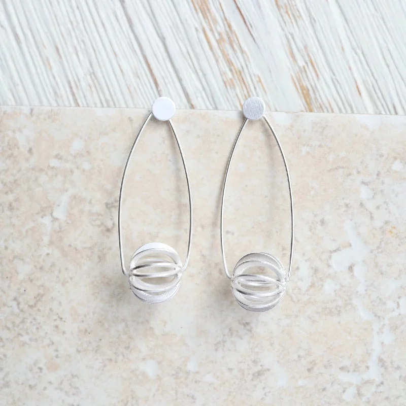 Spinning Drop Earring